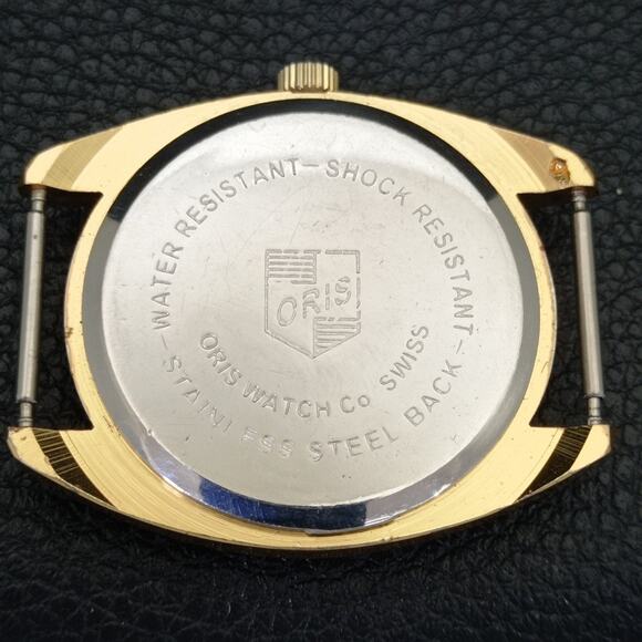 Vintage 1992 Oris Manual Mens Gold Watch W/Nato Strap & Red accents - Picture 8 of 9